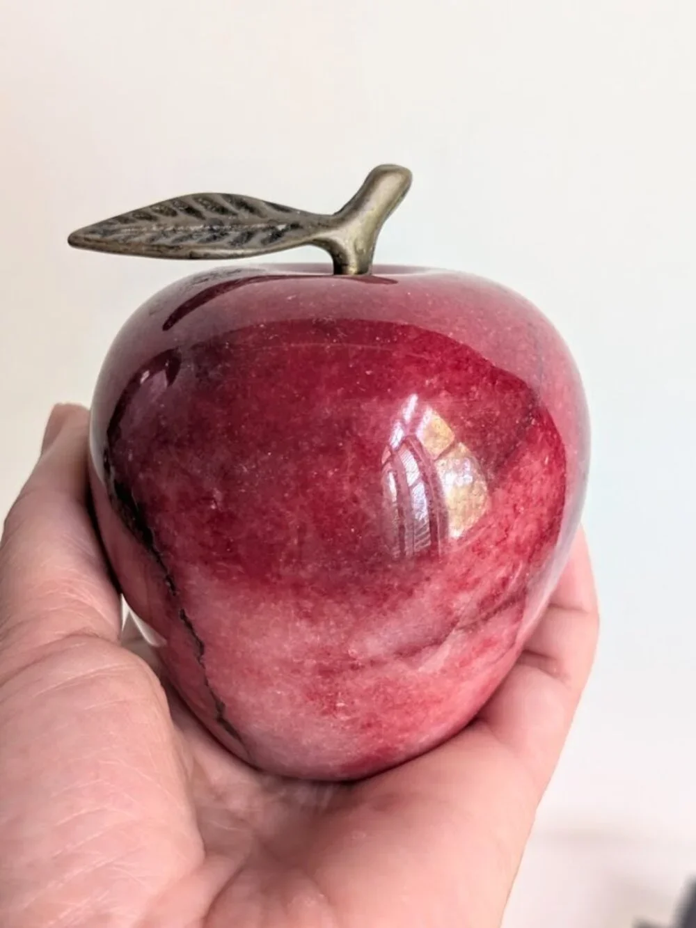 Vintage MCM Polished Marble Alabaster Red Apple Paperweight w/Brass Stem